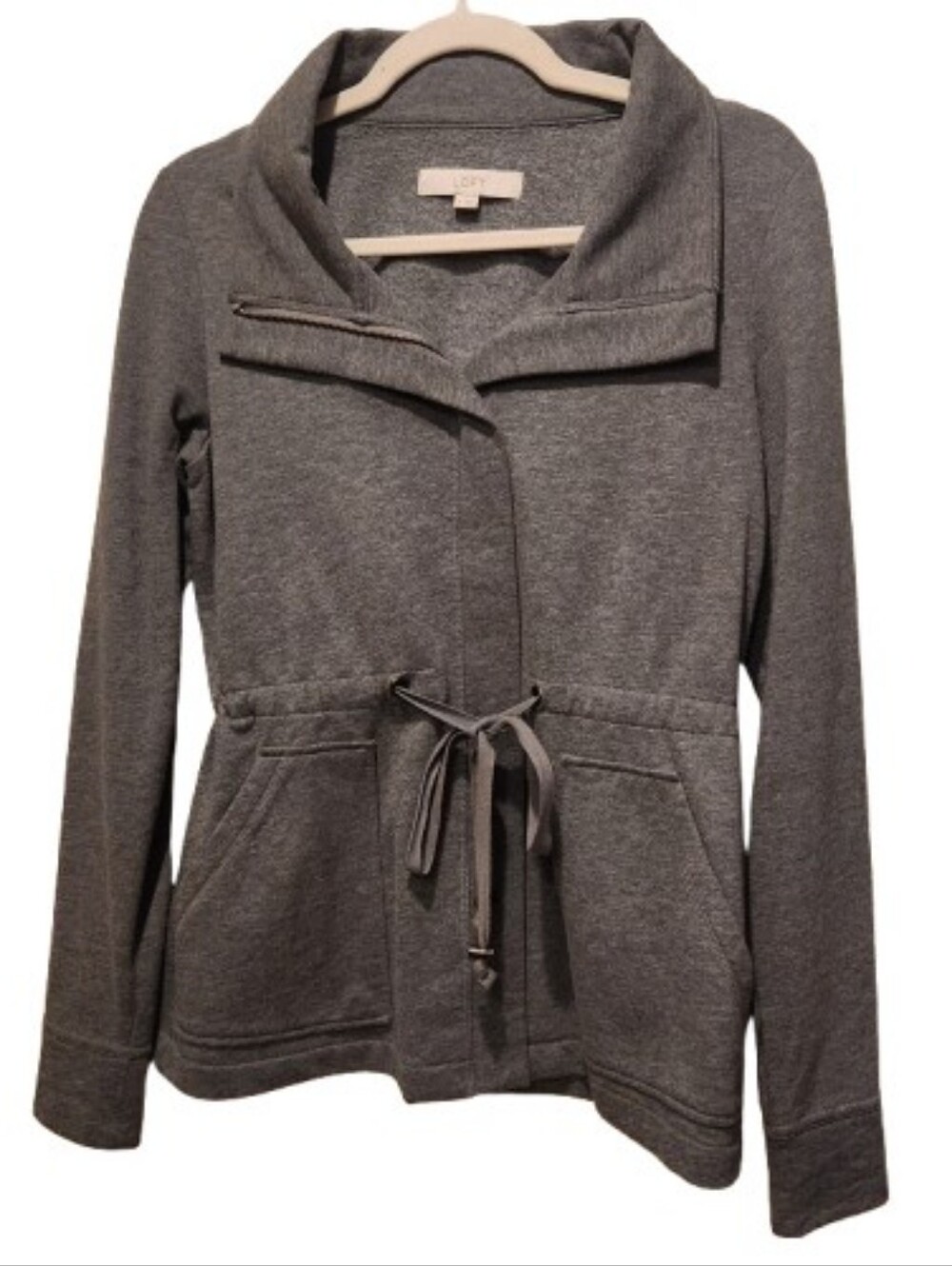 LOFT Gray Cinch-Waist Zip Jacket 🩶 V-Neck Collar Cozy Knit Size Small
